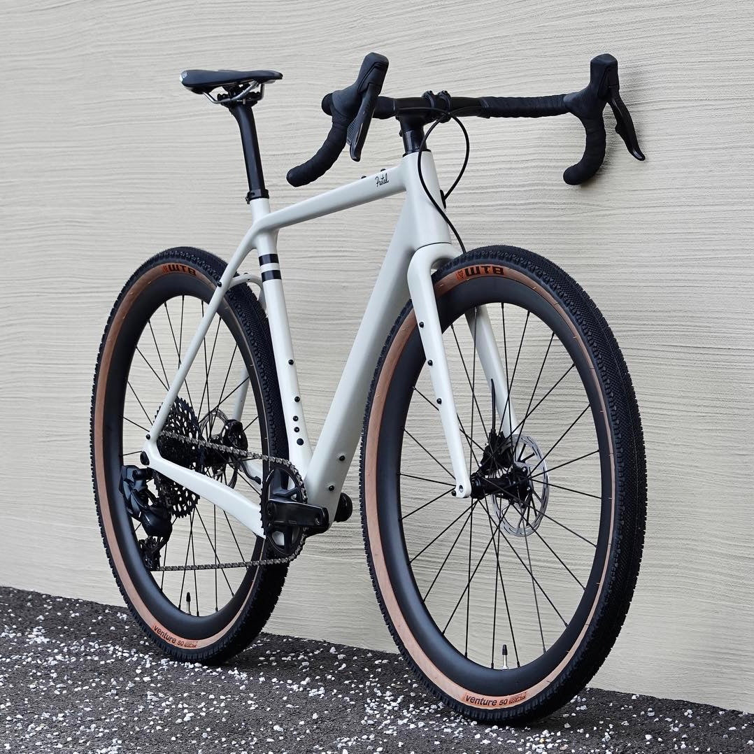 gravel bike farben Pastel Cycles WHTIF